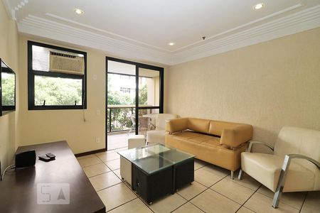Sala. de apartamento para alugar com 2 quartos, 60m² em Copacabana, Rio de Janeiro