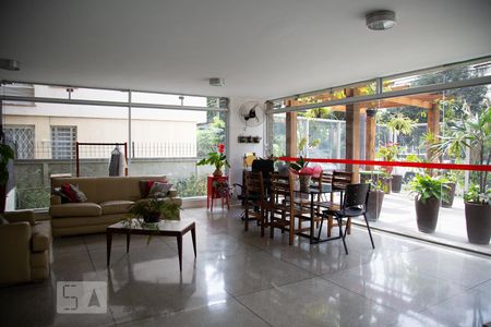 Apartamento à venda com 50m², 1 quarto e sem vagaHall de Entrada