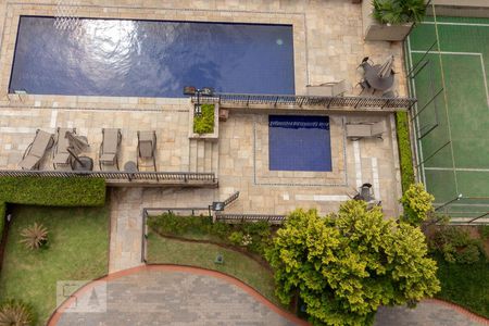 Apartamento à venda com 290m², 3 quartos e 3 vagasPiscina