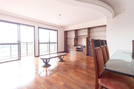 Apartamento à venda com 290m², 3 quartos e 3 vagasSala