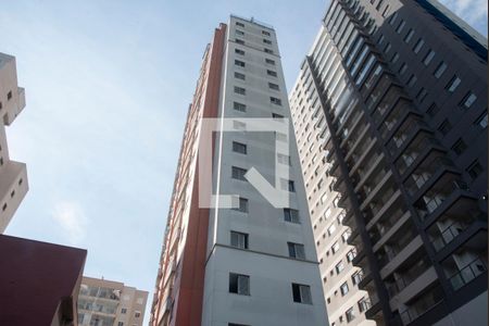 Apartamento à venda com 48m², 2 quartos e 1 vaga Apartamento à venda com 48m², 2 quartos e 1 vagaFachada