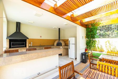 Apartamento à venda com 105m², 2 quartos e 2 vagasChurrasqueira