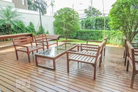 Apartamento à venda com 70m², 1 quarto e 2 vagas Apartamento à venda com 70m², 1 quarto e 2 vagasÁrea comum