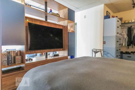 Quarto de apartamento à venda com 1 quarto, 70m² em Vila Olímpia, São Paulo