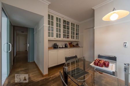 Apartamento à venda com 580m², 3 quartos e 8 vagasSala de almoço