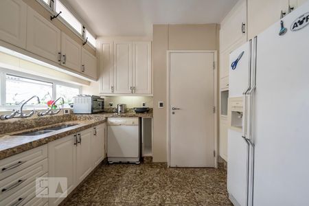 Apartamento à venda com 580m², 3 quartos e 8 vagasCozinha