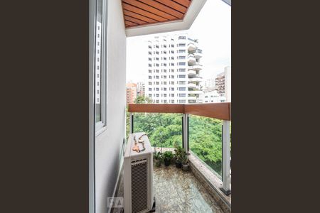 Apartamento à venda com 580m², 3 quartos e 8 vagasVaranda da Suíte 3