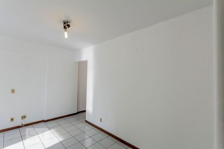 Sala de apartamento para alugar com 3 quartos, 79m² em Setor Oeste, Goiânia