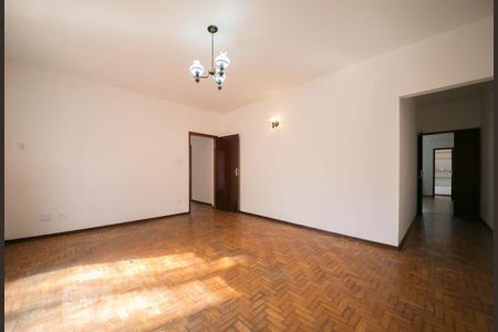 Sala de casa para alugar com 3 quartos, 150m² em Vila Industrial, Campinas