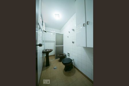 Casa para alugar com 150m², 3 quartos e 1 vagaBanheiro