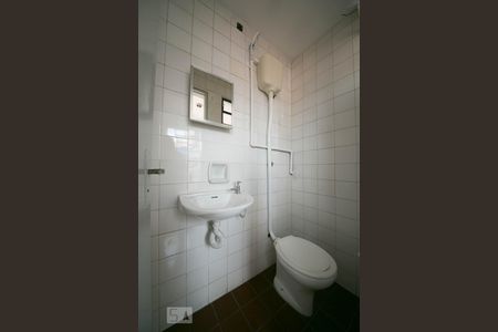 Casa para alugar com 150m², 3 quartos e 1 vagaBanheiro Serviço