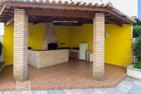 Apartamento para alugar com 55m², 2 quartos e 1 vaga Apartamento para alugar com 55m², 2 quartos e 1 vagaChurrasqueira