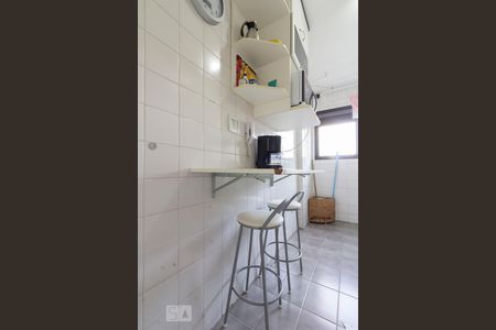 Apartamento para alugar com 55m², 2 quartos e 1 vaga Apartamento para alugar com 55m², 2 quartos e 1 vagaCozinha