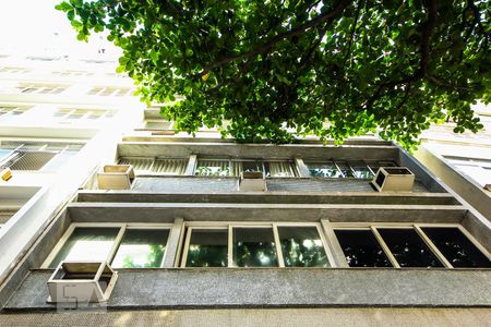 Apartamento para alugar com 100m², 3 quartos e sem vagaFachada