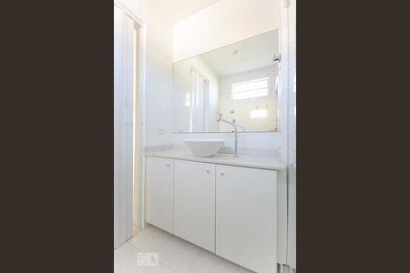 Apartamento para alugar com 100m², 3 quartos e 1 vagaBanheiro suíte