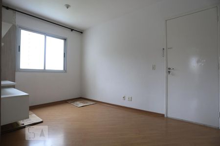 Sala de apartamento para alugar com 2 quartos, 48m² em Jardim Celeste, São Paulo