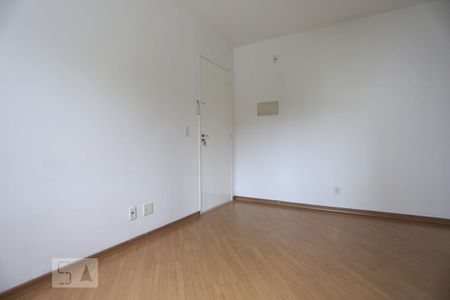 Sala de apartamento para alugar com 2 quartos, 48m² em Jardim Celeste, São Paulo