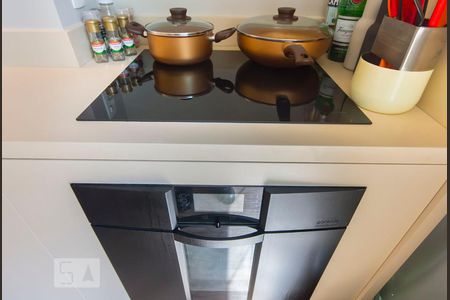 Studio para alugar com 54m², 1 quarto e 1 vaga Studio para alugar com 54m², 1 quarto e 1 vagaCozinha