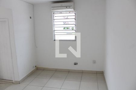 Apartamento à venda com 150m², 2 quartos e 2 vagasQuarto