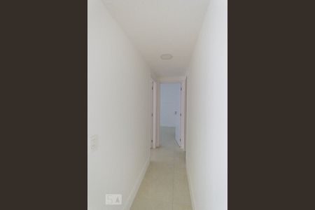 Corredor de apartamento à venda com 2 quartos, 76m² em Jacarepaguá, Rio de Janeiro