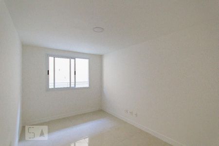 Apartamento à venda com 76m², 2 quartos e 1 vaga Apartamento à venda com 76m², 2 quartos e 1 vagaSuíte