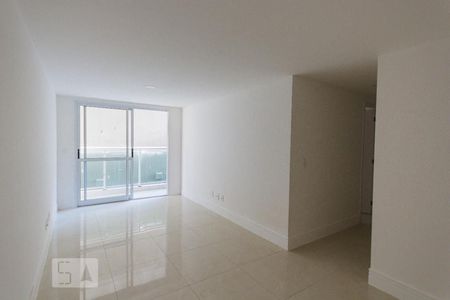 Sala de apartamento à venda com 2 quartos, 76m² em Jacarepaguá, Rio de Janeiro