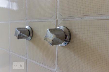 Apartamento à venda com 191m², 4 quartos e 2 vagasBanheiro Suíte 1