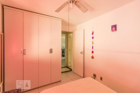 Apartamento à venda com 191m², 4 quartos e 2 vagasQuarto 2