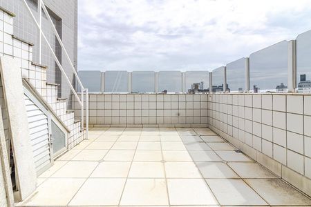 Apartamento à venda com 180m², 5 quartos e 4 vagasCobertura
