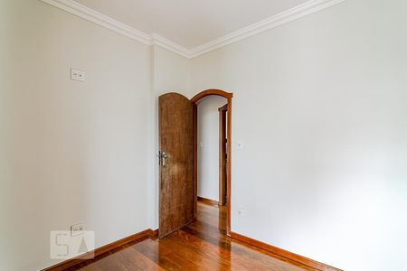 Apartamento à venda com 180m², 5 quartos e 4 vagasQuarto 1