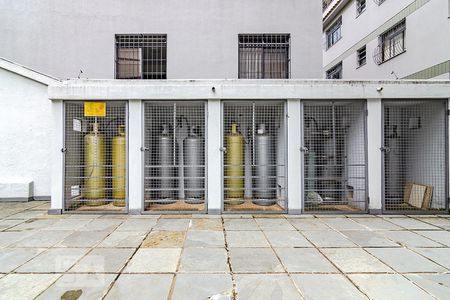 Apartamento à venda com 180m², 5 quartos e 4 vagasGás