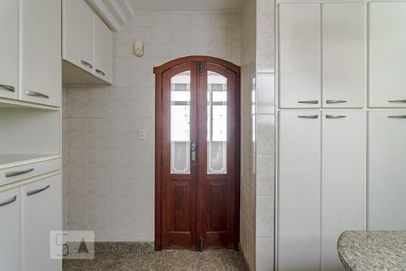 Cozinha de apartamento à venda com 5 quartos, 180m² em Cidade Nova, Belo Horizonte