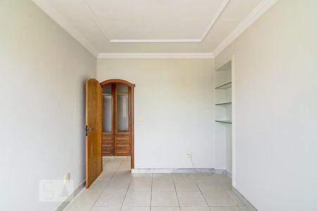 Apartamento à venda com 180m², 5 quartos e 4 vagasQuarto 4 Cobertura