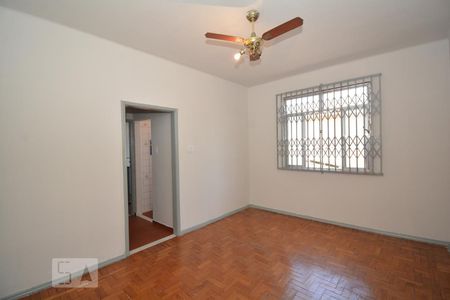 Sala de apartamento para alugar com 1 quarto, 70m² em Irajá, Rio de Janeiro