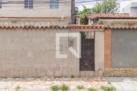 Fachada de apartamento para alugar com 1 quarto, 70m² em Irajá, Rio de Janeiro