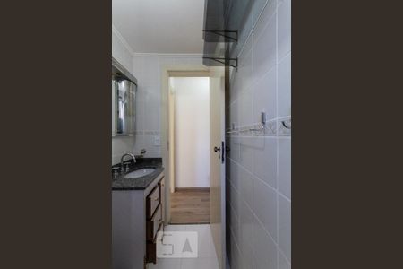 Apartamento para alugar com 55m², 2 quartos e 1 vaga Apartamento para alugar com 55m², 2 quartos e 1 vagaBanheiro