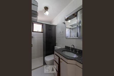 Banheiro de apartamento para alugar com 2 quartos, 55m² em Jardim Colombo, São Paulo