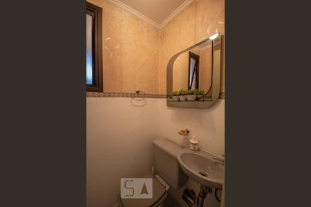 Lavabo de apartamento para alugar com 2 quartos, 55m² em Jardim Colombo, São Paulo