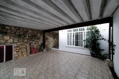Casa à venda com 150m², 3 quartos e 2 vagasGaragem