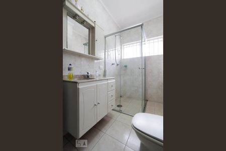 Casa à venda com 150m², 3 quartos e 2 vagasBanheiro