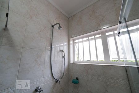 Casa à venda com 150m², 3 quartos e 2 vagasBanheiro