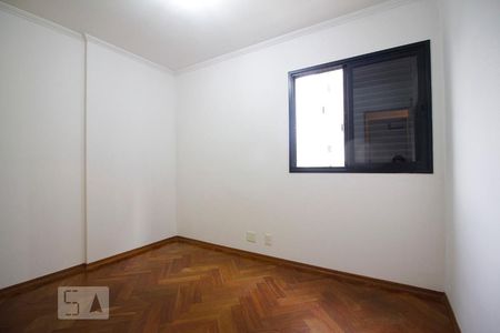 Apartamento para alugar com 117m², 3 quartos e 2 vagasQuarto 2