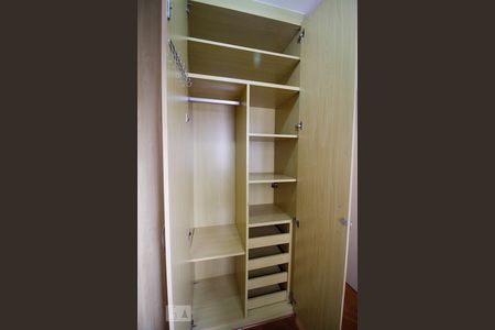 Apartamento para alugar com 117m², 3 quartos e 2 vagasQuarto