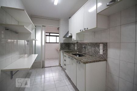 Apartamento para alugar com 117m², 3 quartos e 2 vagasCozinha