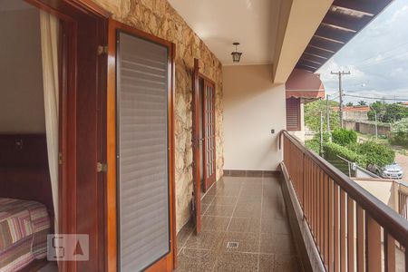 Varanda de casa à venda com 3 quartos, 263m² em Bosque de Barão Geraldo, Campinas