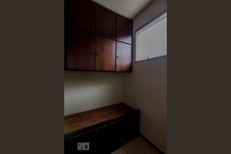 Apartamento para alugar com 115m², 3 quartos e 2 vagasQuarto Área de Serviço