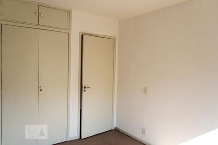 Apartamento à venda com 90m², 3 quartos e 1 vagaQuarto 2