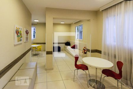 Apartamento à venda com 61m², 2 quartos e 1 vaga Apartamento à venda com 61m², 2 quartos e 1 vagaÁrea comum - Salão de festas