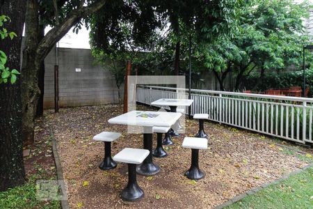 Apartamento à venda com 61m², 2 quartos e 1 vaga Apartamento à venda com 61m², 2 quartos e 1 vagaÁrea de jogos