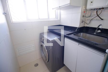 Apartamento à venda com 61m², 2 quartos e 1 vaga Apartamento à venda com 61m², 2 quartos e 1 vagaÁrea de Serviço